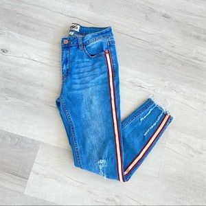 ❤️ Distressed Pin Stripe Mid Wash Skinny Jeans Sz 7